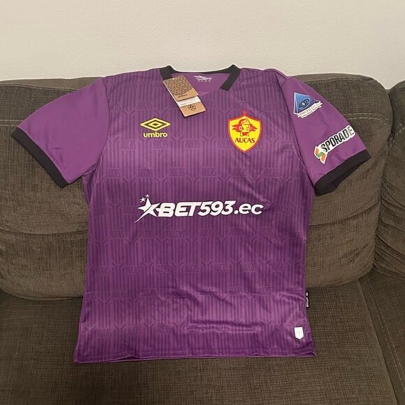 Umbro Authentic S.D. Aucas Romulo Otero Venezuela Ecuador Jersey Men’s Sz: M - Picture 1 of 4